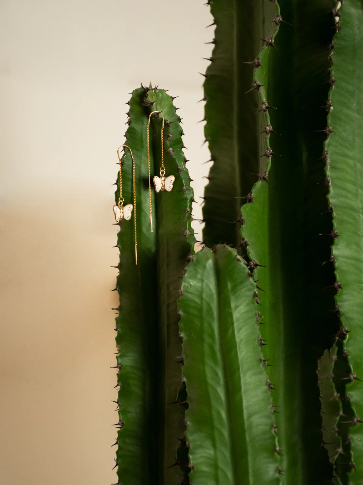 Longues boucles d'oreilles papillon - Image 3