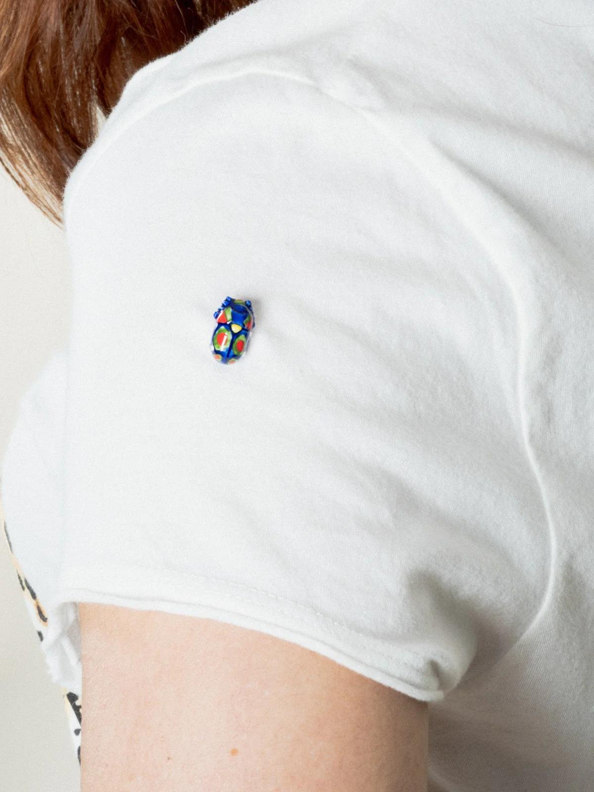 T-shirt Victor - guépard assis - Image 4