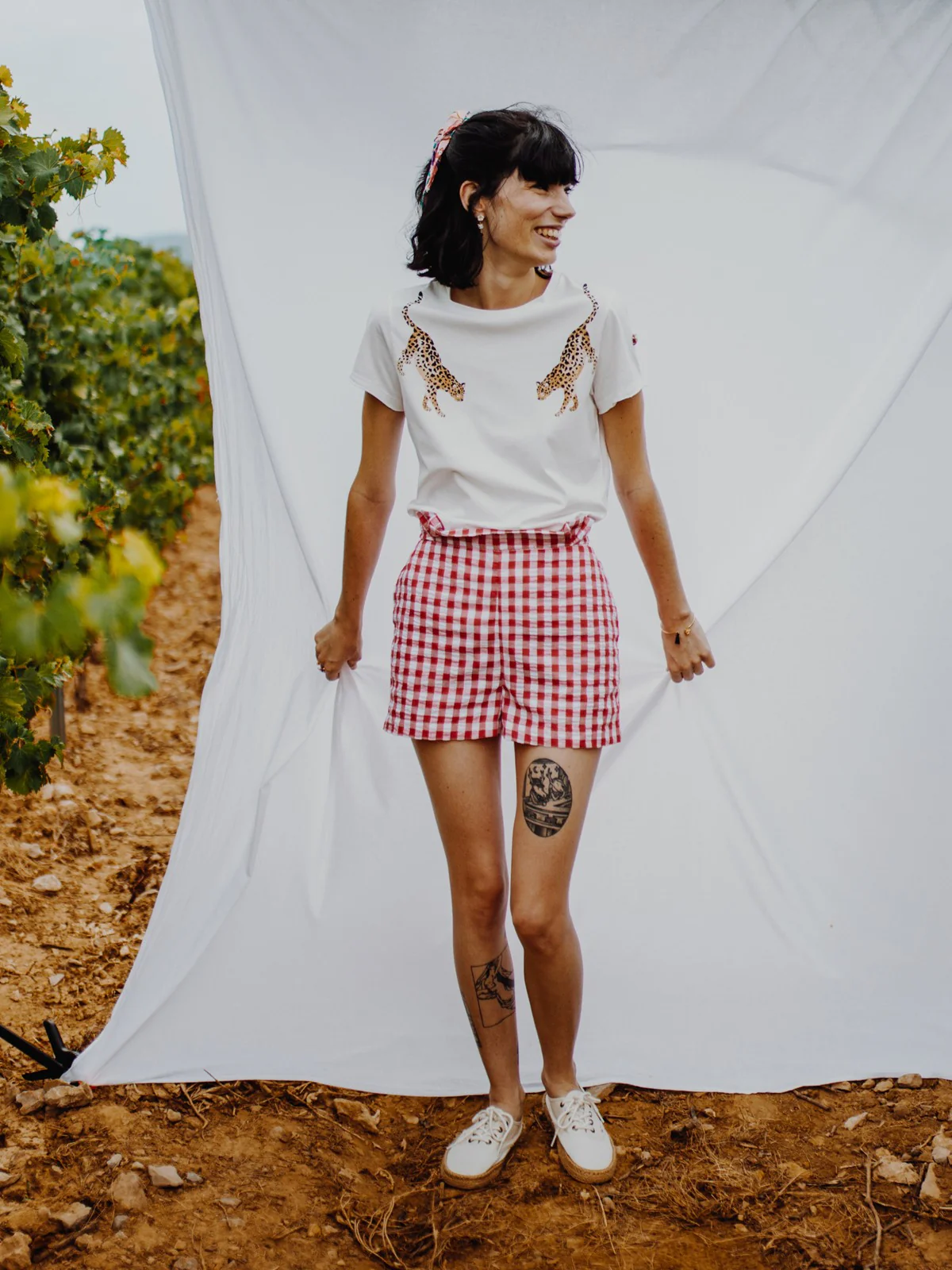 T-shirt Olga - léopard face à face - Image 5