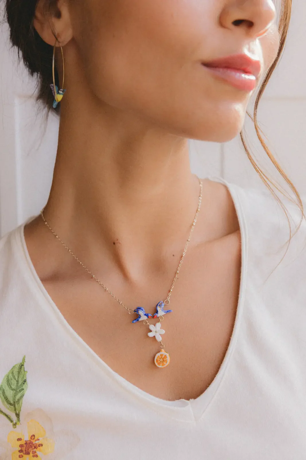 Boucles d'oreilles créoles mésange en vol - Image 3