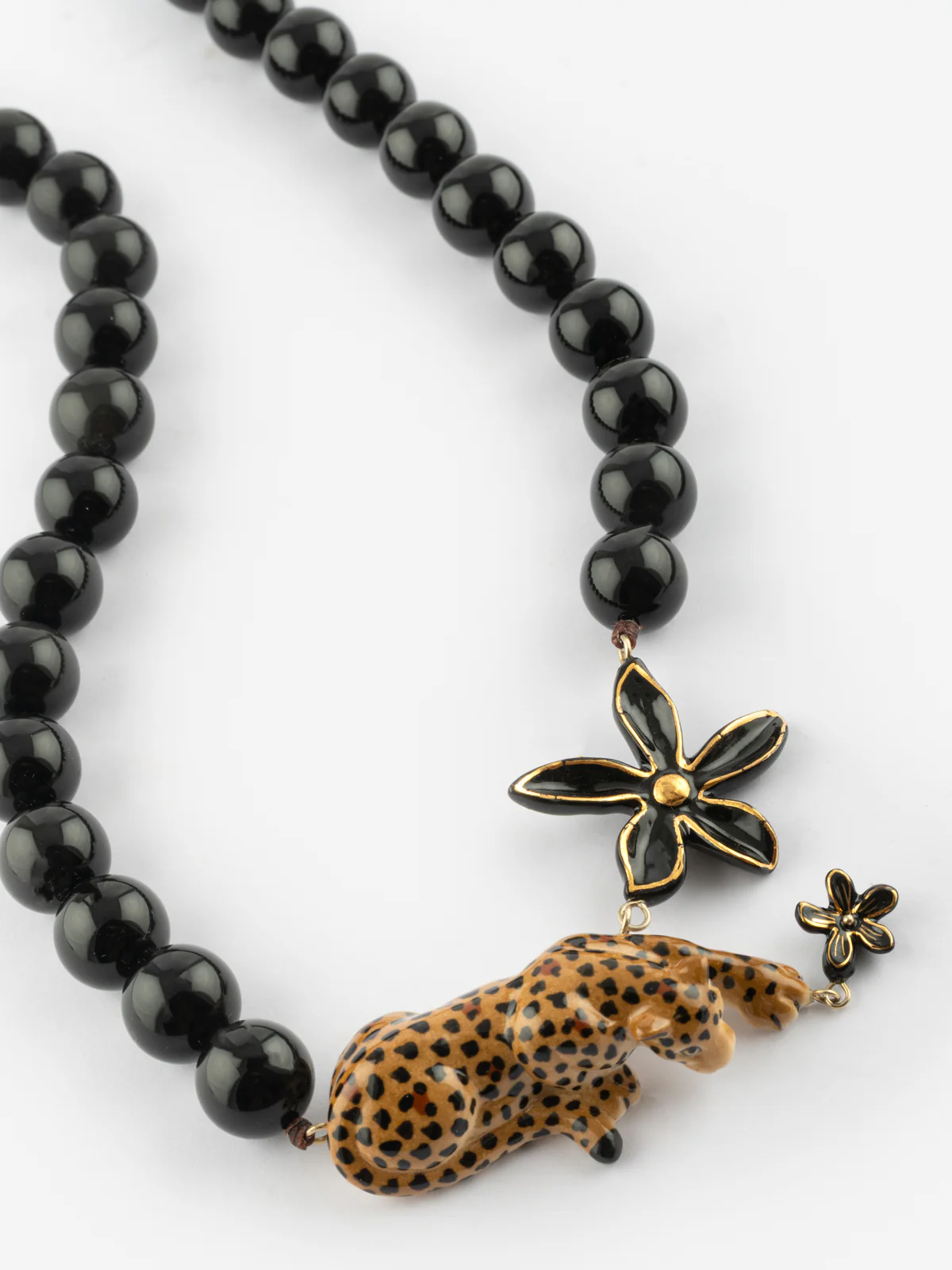Collier Léopard, fleur et perles - Image 5
