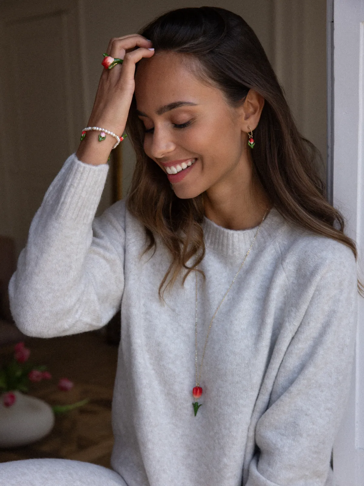 Long collier Tulipe rouge - Image 3